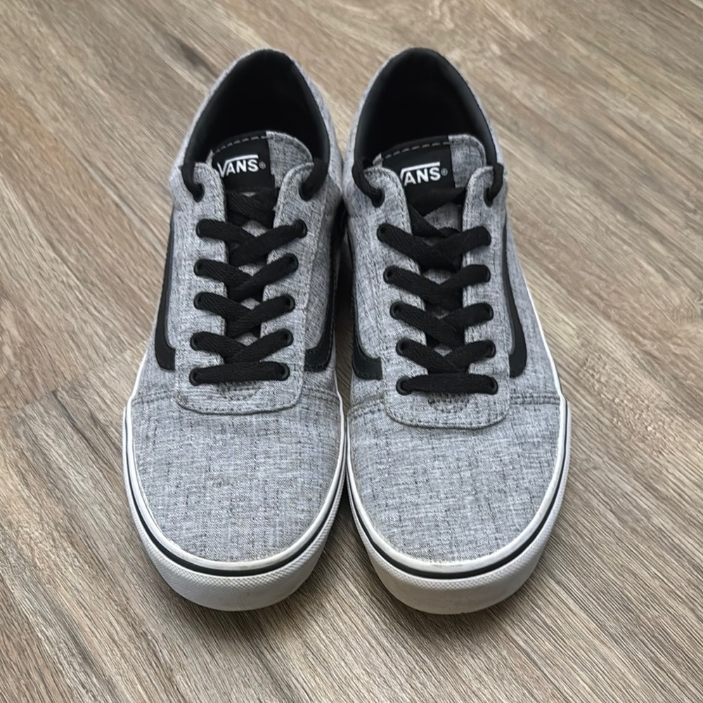 Vans Gray and Black Sneakers Classic Style - Picture 2 of 8
